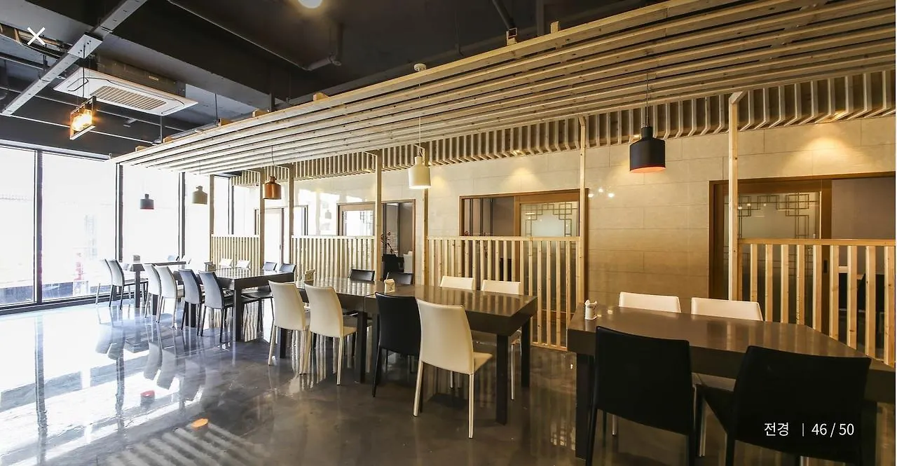 Trt Hotel Busan 3*,